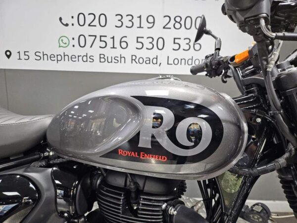 Royal Enfield Hunter 350 2024 Dapper Grey 6