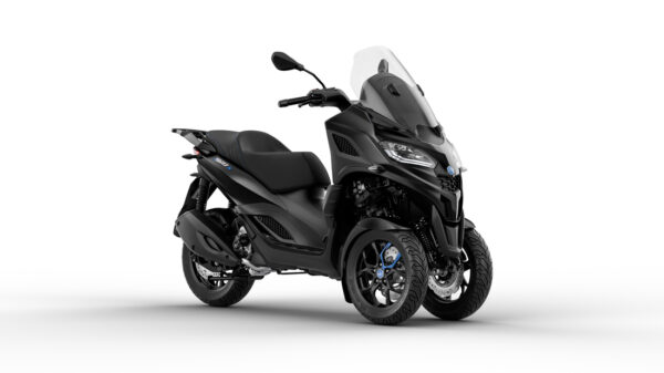 Piaggio MP3 310 Sport nero meteora right front