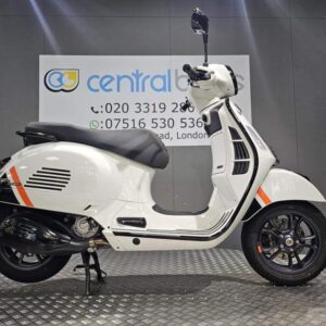 Piaggio Vespa GTS 300 HPE Supersport ABS E5 2024 White