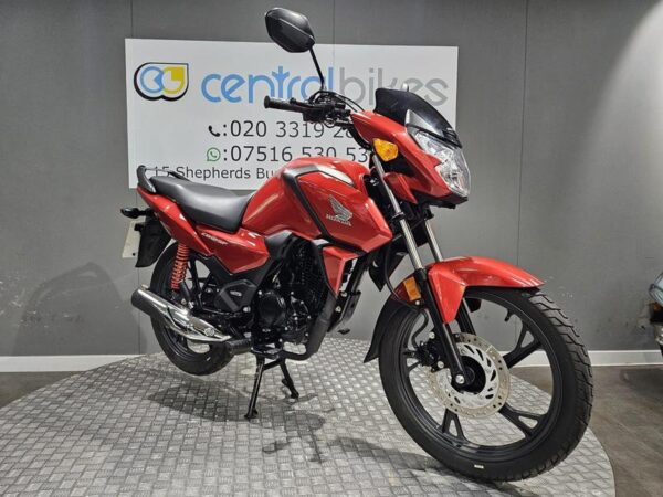 Honda CB125F 125 125 2024 Red 19