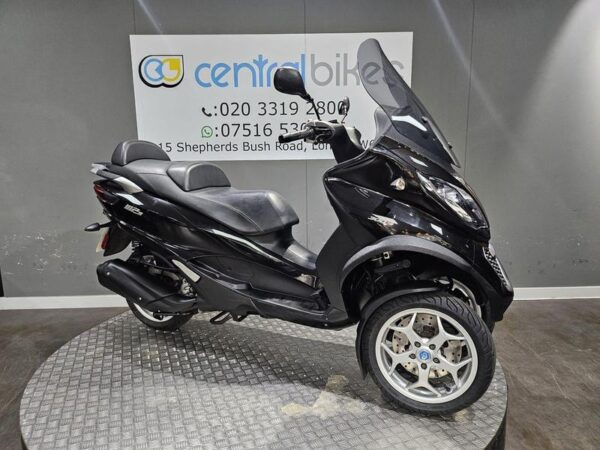 Piaggio MP3 300 LT Business ABS 2017 Black 21