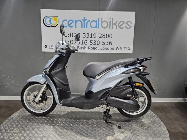 Piaggio Liberty 50 50 CVT Euro 5 2024 Grey 16