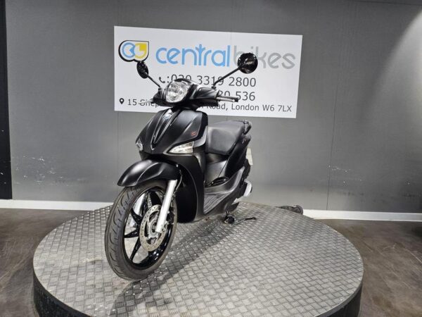 Piaggio Liberty 125 125 S CVT Euro 5 2022 Black 30