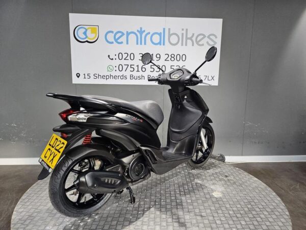 Piaggio Liberty 125 125 S CVT Euro 5 2022 Black 18