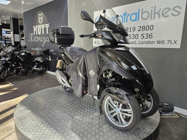 Piaggio MP3 300 300 Yourban LT 2017 Black 4