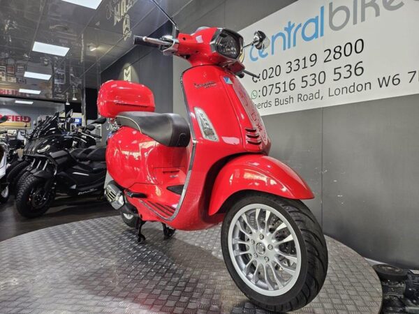 Piaggio Vespa Sprint 125 125 CVT 2014 Red 5
