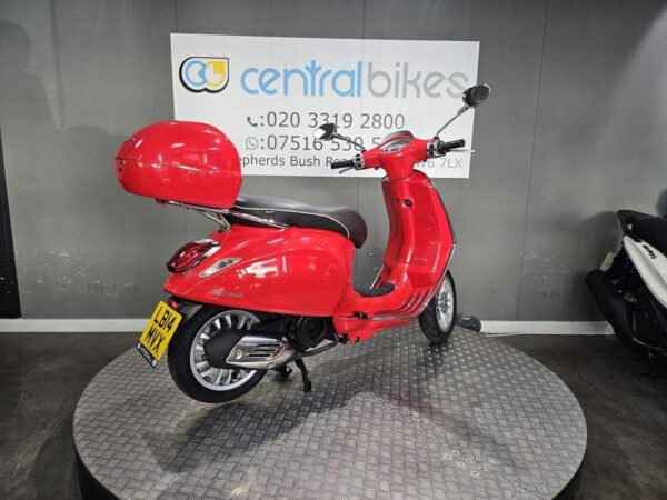 Piaggio Vespa Sprint 125 125 CVT 2014 Red 12