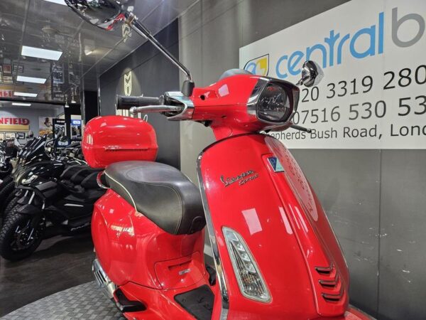Piaggio Vespa Sprint 125 125 CVT 2014 Red 6