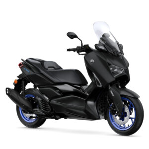 Yamaha 2025 XMAX 125 A black Yamaha XMAX scooter with blue accents and a windshield, positioned at a slight angle against a white background.