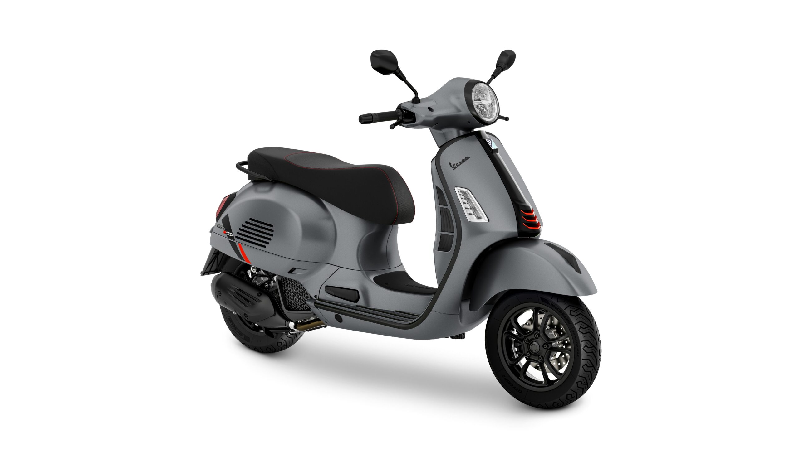 Vespa GTS 125 SuperSport Grigio Travolgente Lateral Right A stylish gray scooter with a sleek design, featuring a comfortable black seat with red stitching, positioned angled to the right.