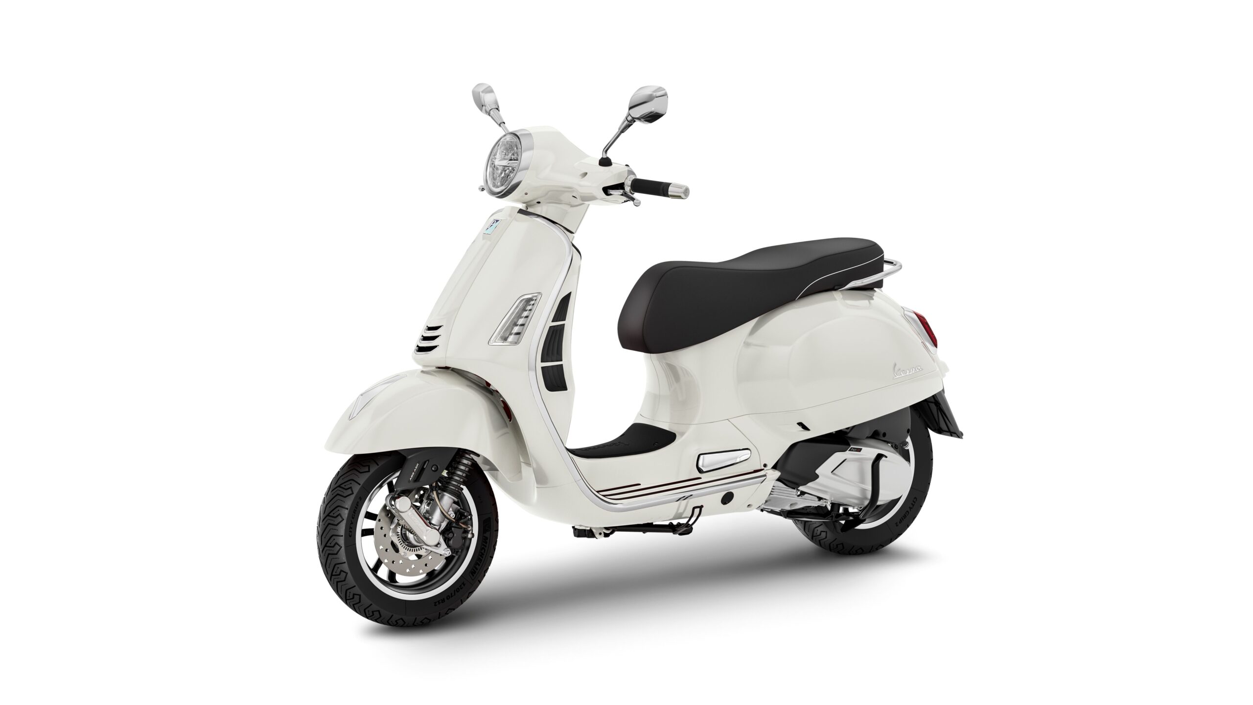Vespa GTS Super 310 2026 Bianco Innocente Lateral Left A sleek white scooter with a black seat, featuring a rounded body design, chrome accents, and a classic headlight, positioned at a slight angle on a white background.