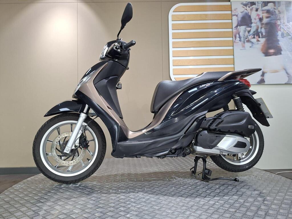Piaggio Medley 125 2020 7