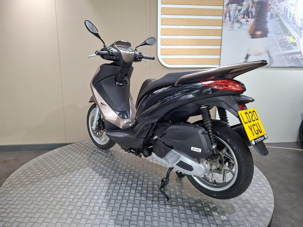 Piaggio Medley 125 2020 8