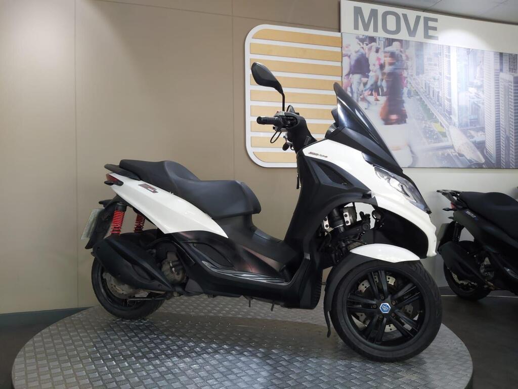 Piaggio MP3 300 2021 2