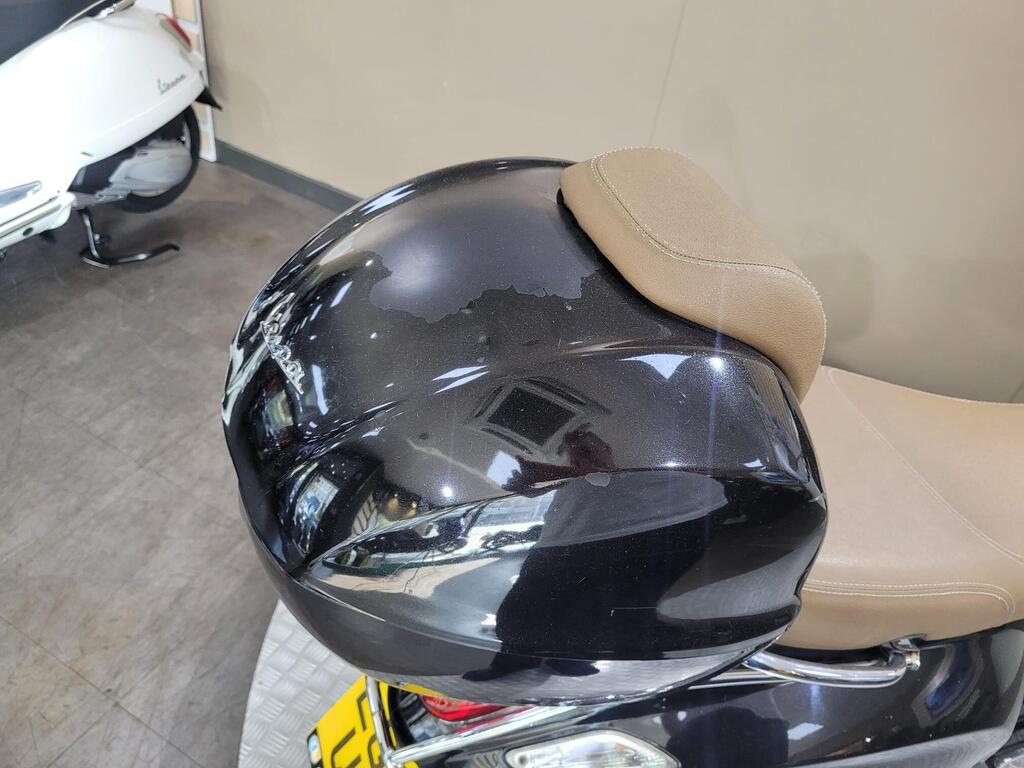 Vespa Primavera 125 2017 3