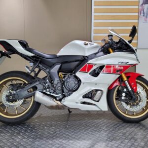 Yamaha R7 2023