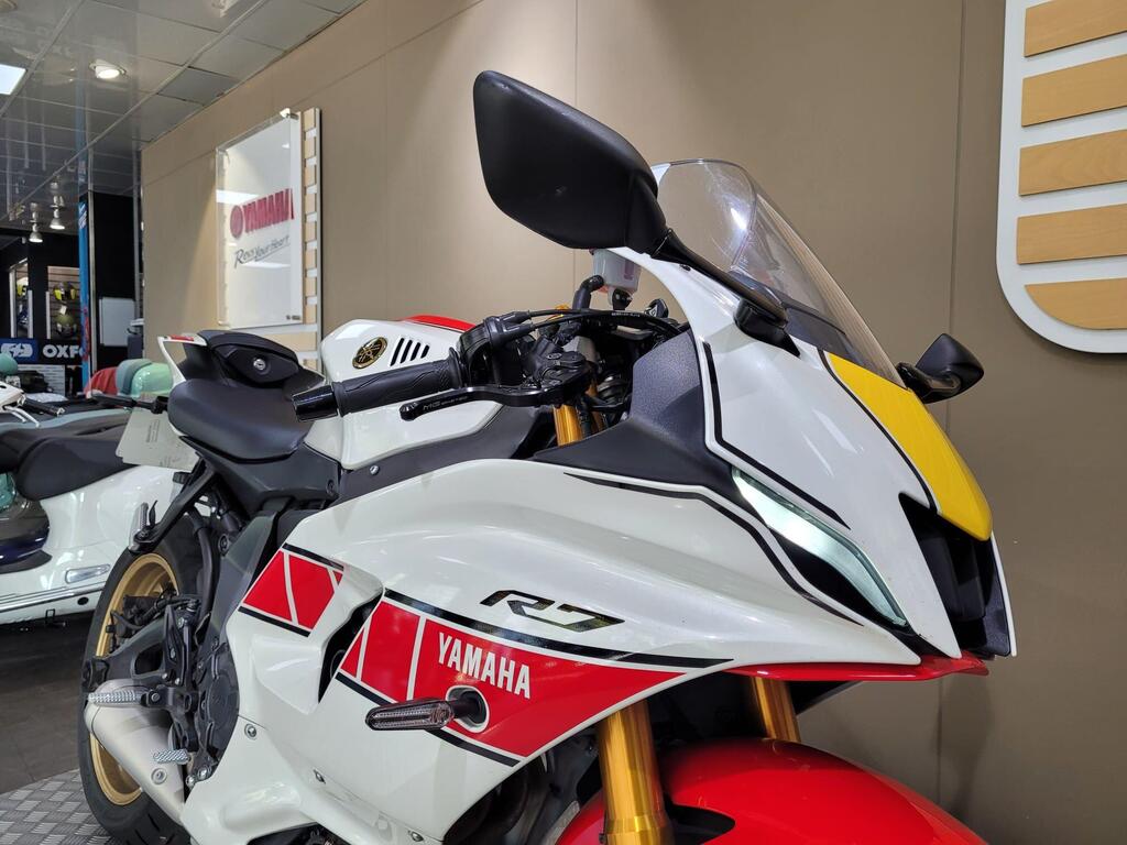 Yamaha R7 2023 20