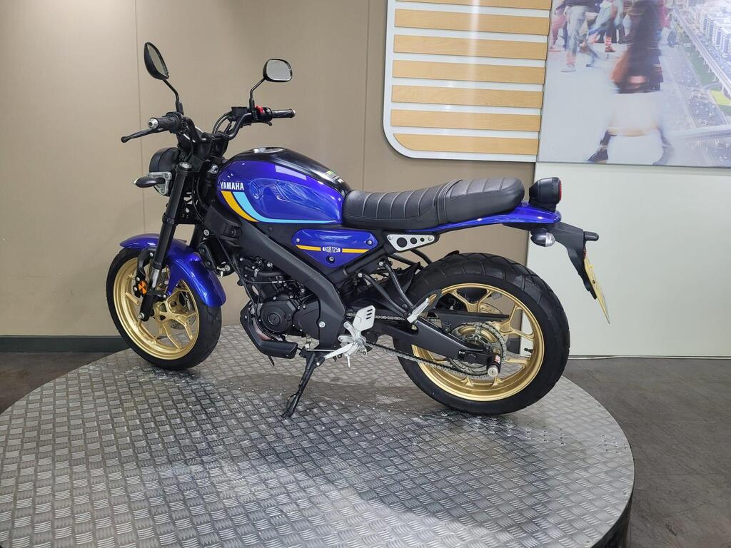 Yamaha XSR 125 2024 10